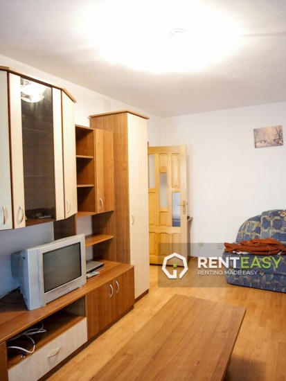 Apartament cu 3 camere de inchiriat in Centru - zona Palas