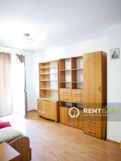 Apartament cu 3 camere de inchiriat in Centru - zona Palas