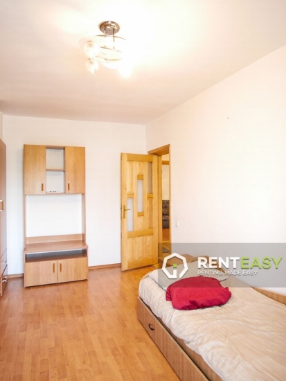 Apartament cu 3 camere de inchiriat in Centru - zona Palas