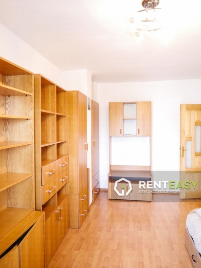 Apartament cu 3 camere de inchiriat in Centru - zona Palas