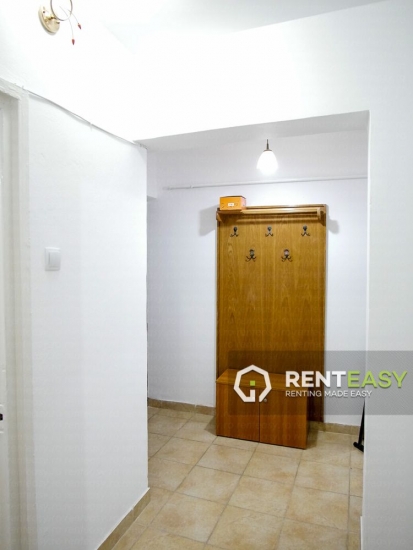 Apartament cu 3 camere de inchiriat in Centru - zona Stefan cel Mare