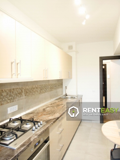 Apartament cu 2 camere decomandat de inchiriat in bloc nou situat in zona - Iulius Mall
