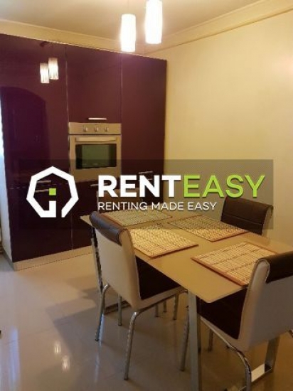 Apartament cu 2 camere de inchiriat in zona Centrala - Arcu