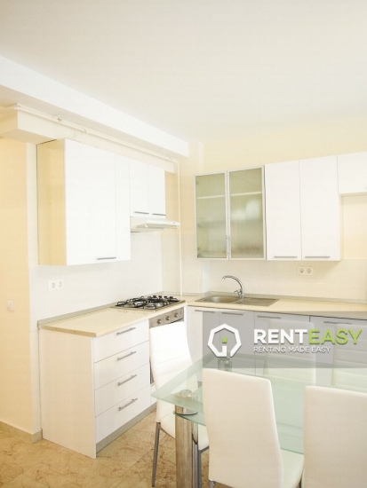 Apartament cu 3 camere de inchiriat in bloc nou situat in zona Copou