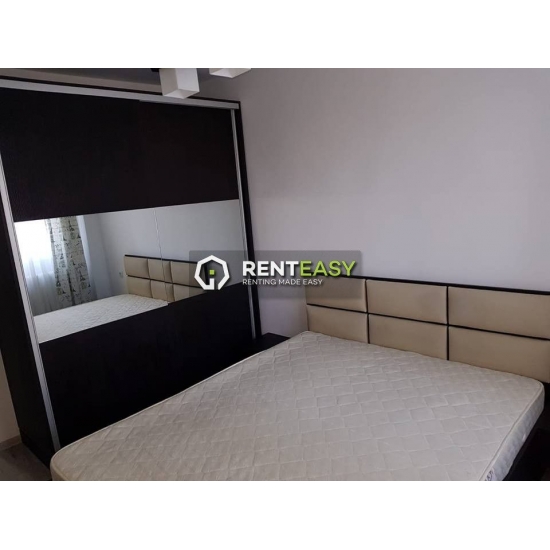 Apartament cu 2 camere de inchiriat in zona Centrala