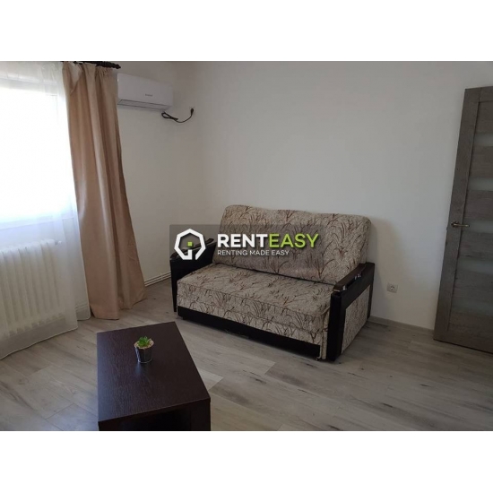 Apartament cu 2 camere de inchiriat in zona Centrala