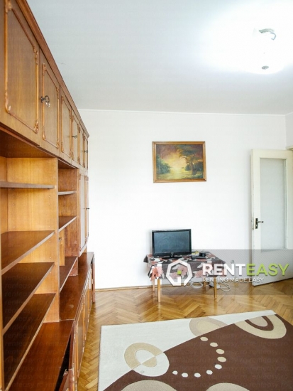Apartament decomandat cu 3 camere de inchiriat in Centru - zona Independentei