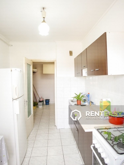 Apartament decomandat cu 3 camere de inchiriat in Centru - zona Independentei