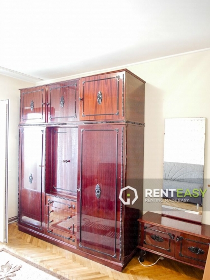 Apartament decomandat cu 3 camere de inchiriat in Centru - zona Independentei