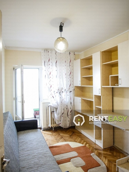 Apartament decomandat cu 3 camere de inchiriat in Centru - zona Independentei