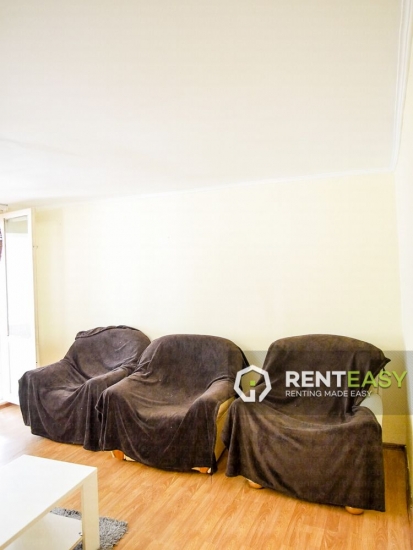 Apartament cu 4 camere de inchiriat la casa situat in zona Sarariei