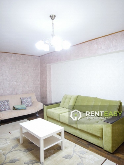 Apartament cu 4 camere de inchiriat situat in zona Billa
