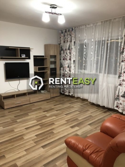 Apartament cu 3 camere de inchiriat in zona Podu Ros - Splai