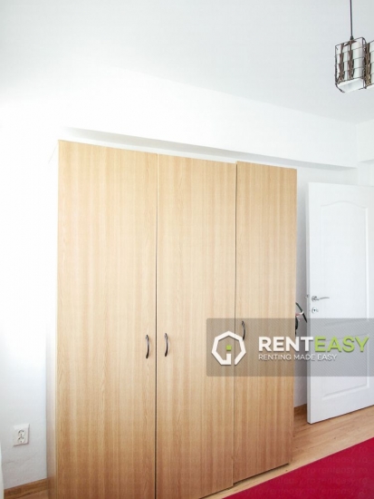 Apartament decomandat cu 3 camere de inchiriat in Centru -Bulevardul Independentei