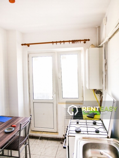 Apartament decomandat cu 3 camere de inchiriat in Centru -Bulevardul Independentei