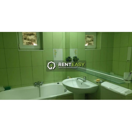Apartament cu 3 camere de inchiriat in zona Podul de Fier - Padurii
