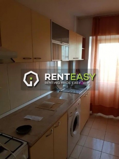 Apartament cu 2 camere de inchiriat in zona Centrala - Podul de Fier