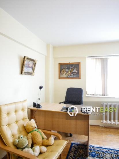 Apartament cu o camera de inchiriat in zona Hala Centrala