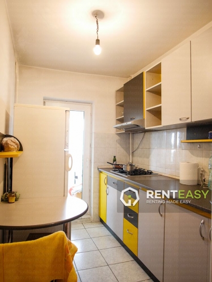 Apartament cu o camera de inchiriat in zona Hala Centrala