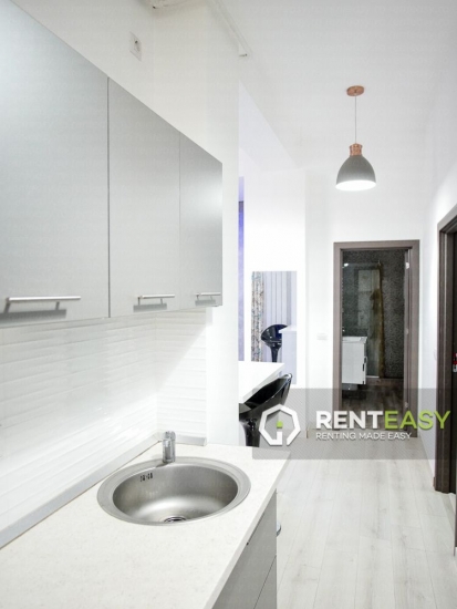 Apartament cu 3 camere de inchiriat in Centru - zona UMF
