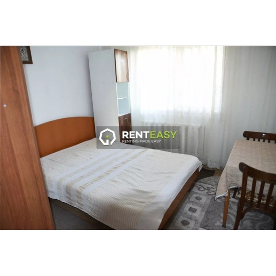 Apartament decomandat cu 2 camere de inchiriat in zona Centrala - Targu Cucu