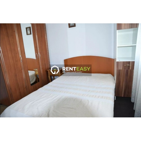 Apartament decomandat cu 2 camere de inchiriat in zona Centrala - Targu Cucu