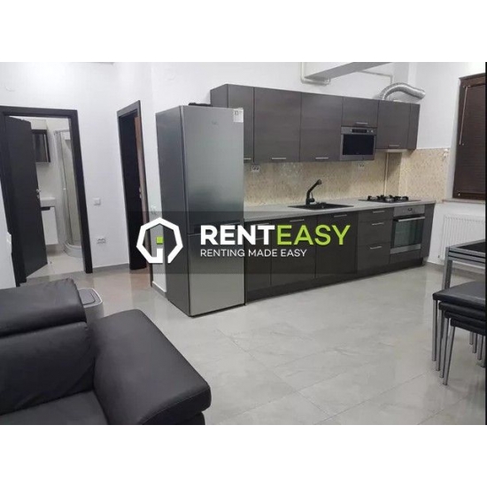 Apartament cu 2 camere de inchiriat in bloc nou situat in zona Palas