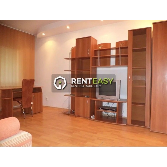 Apartament spatios cu o camera de inchiriat in zona Garii