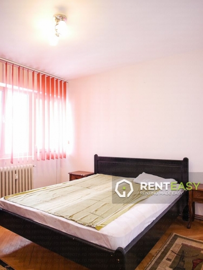 Apartament cu 2 camere de inchiriat in zona Centrala