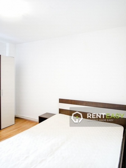 Apartament decomandat cu 3 camere de inchiriat in Centru - zona Piata Unirii