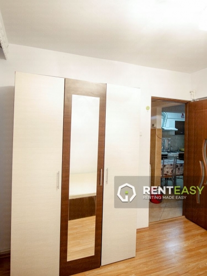 Apartament decomandat cu 3 camere de inchiriat in Centru - zona Piata Unirii