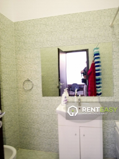 Apartament cu 2 camere de inchiriat in bloc nou in zona Centrala - UMF