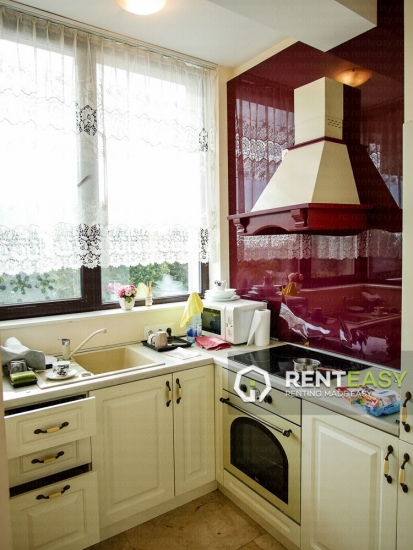 Apartament cu o camera de inchiriat in bloc nou situat in zona Copou