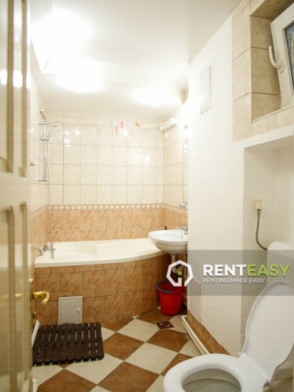 Apartament cu 3 camere de inchiriat in Centru - zona Piata Unirii