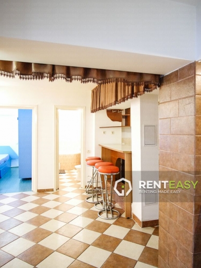 Apartament cu 3 camere de inchiriat in Centru - zona Piata Unirii