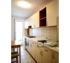Apartament decomandat cu 3 camere de inchiriat situat in Centru - zona Independentei