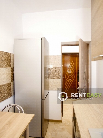 Prima Inchiriere! Apartament cu 2 camere in zona UMF