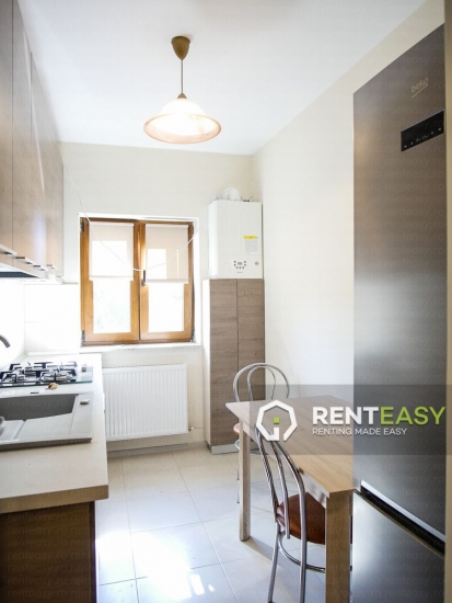 Prima Inchiriere! Apartament cu 2 camere in zona UMF