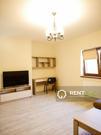 Prima Inchiriere! Apartament cu 2 camere in zona UMF