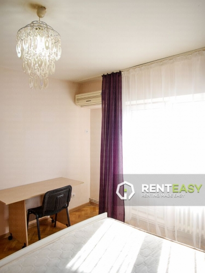Apartament cu 4 camere de inchiriat in zona Garii - Mc`Donald`s