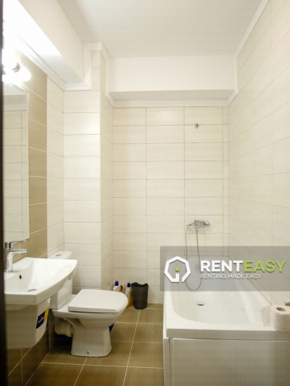 Prima inchiriere! Apartament decomandat cu 2 camere de inchiriat in bloc nou zona - Palas