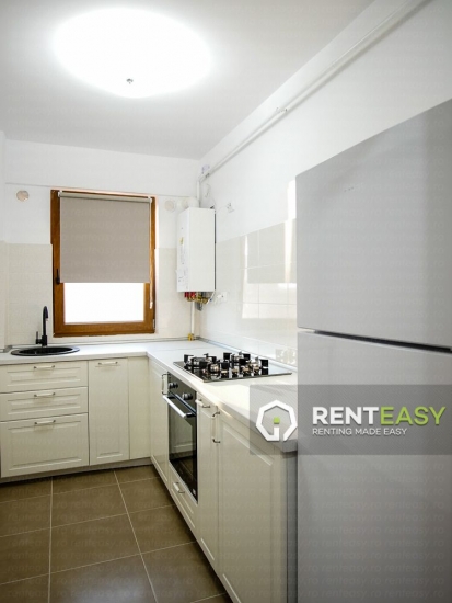 Prima inchiriere! Apartament decomandat cu 2 camere de inchiriat in bloc nou zona - Palas