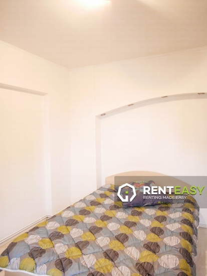 Apartament cu 4 camere de inchiriat in zona Moldova Mall