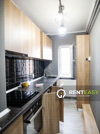 Prima inchiriere!Apartament cu 2 camere situat in zona Hala Centrala
