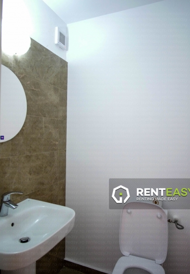 Apartament cu 3 camere de inchiriat in bloc nou situat in Tatarasi