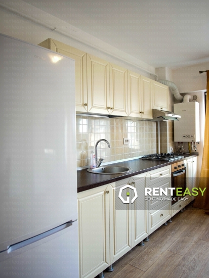 Apartament cu 3 camere de inchiriat in bloc nou situat in Tatarasi