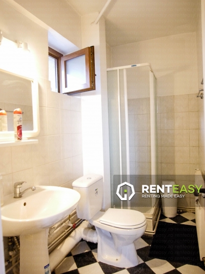 Apartament cu 3 camere de inchiriat in zona Centrala - Fundatie