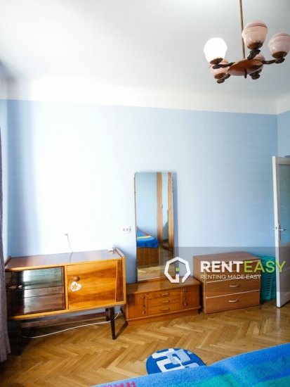 Apartament cu 2 camere de inchiriat in zona UMF
