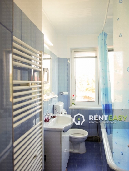 Apartament cu 2 camere de inchiriat in zona UMF