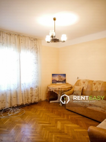 Apartament cu 2 camere de inchiriat in zona UMF